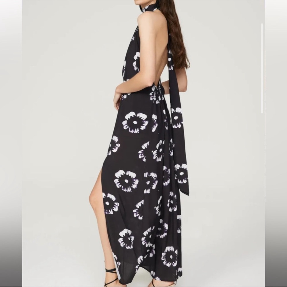 Black and White Floral Maxi Dress - Picture 3 of 4
